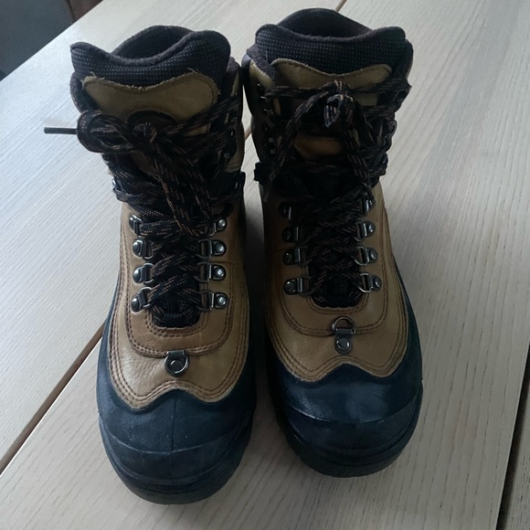 Sorel women’s size 9 hiking boots, hiking boots for ladies size 9 - Picture 3 of 6